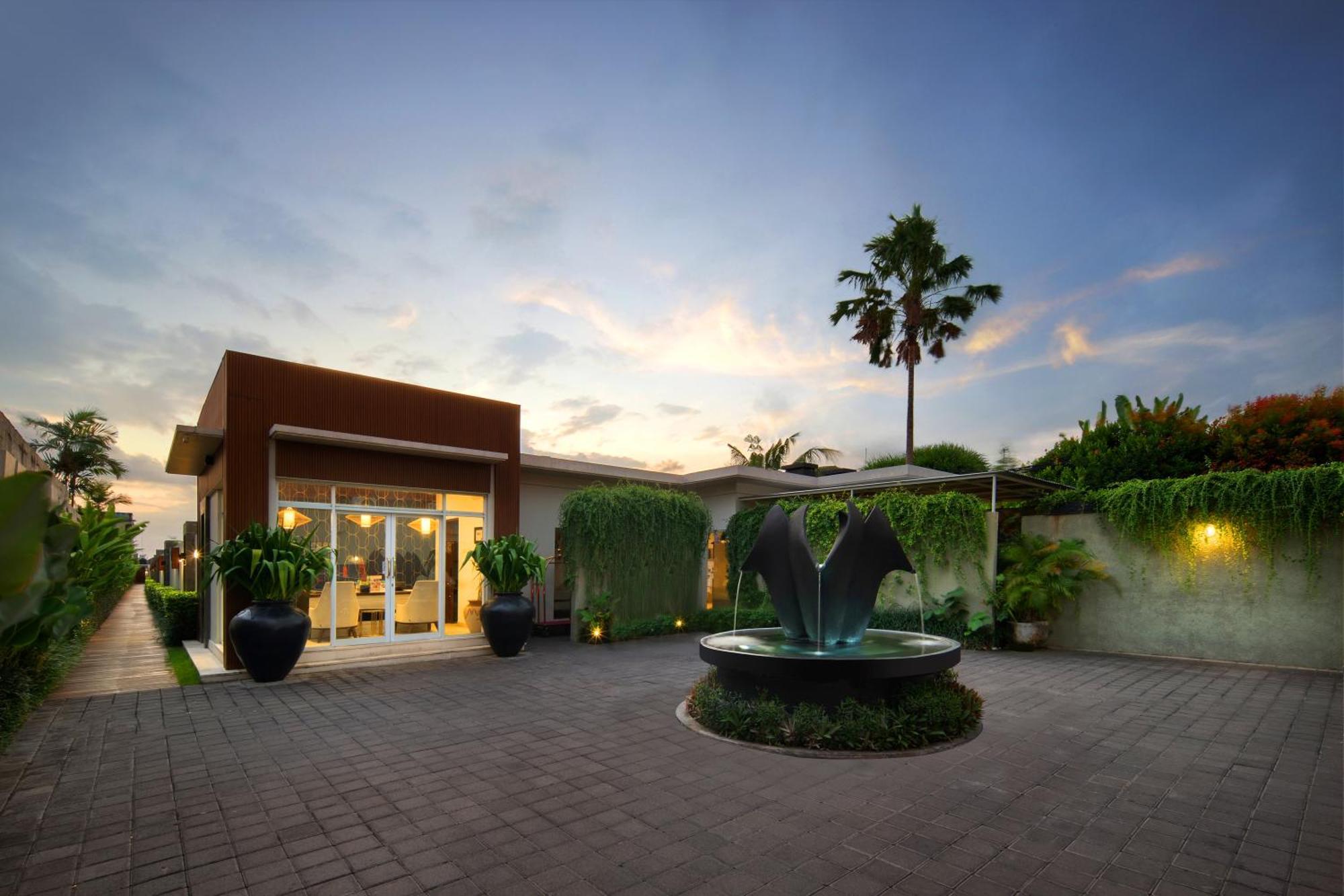 The Claremont Luxury Villas Seminyak  Exterior photo